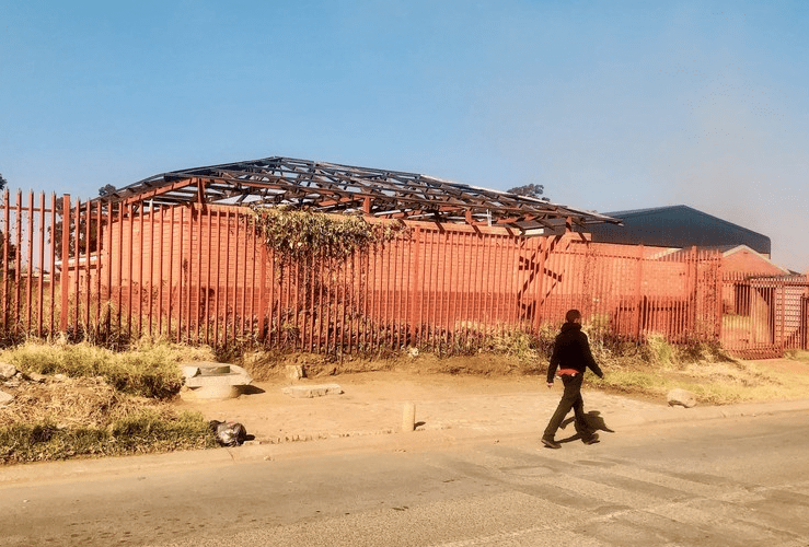 delays in joburg school build blamed on construction mafia